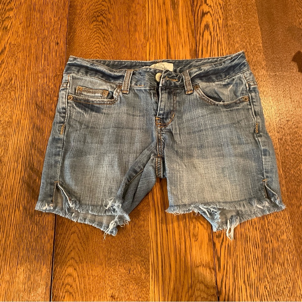 Aeropostale Denim Cutoff Women Shorts